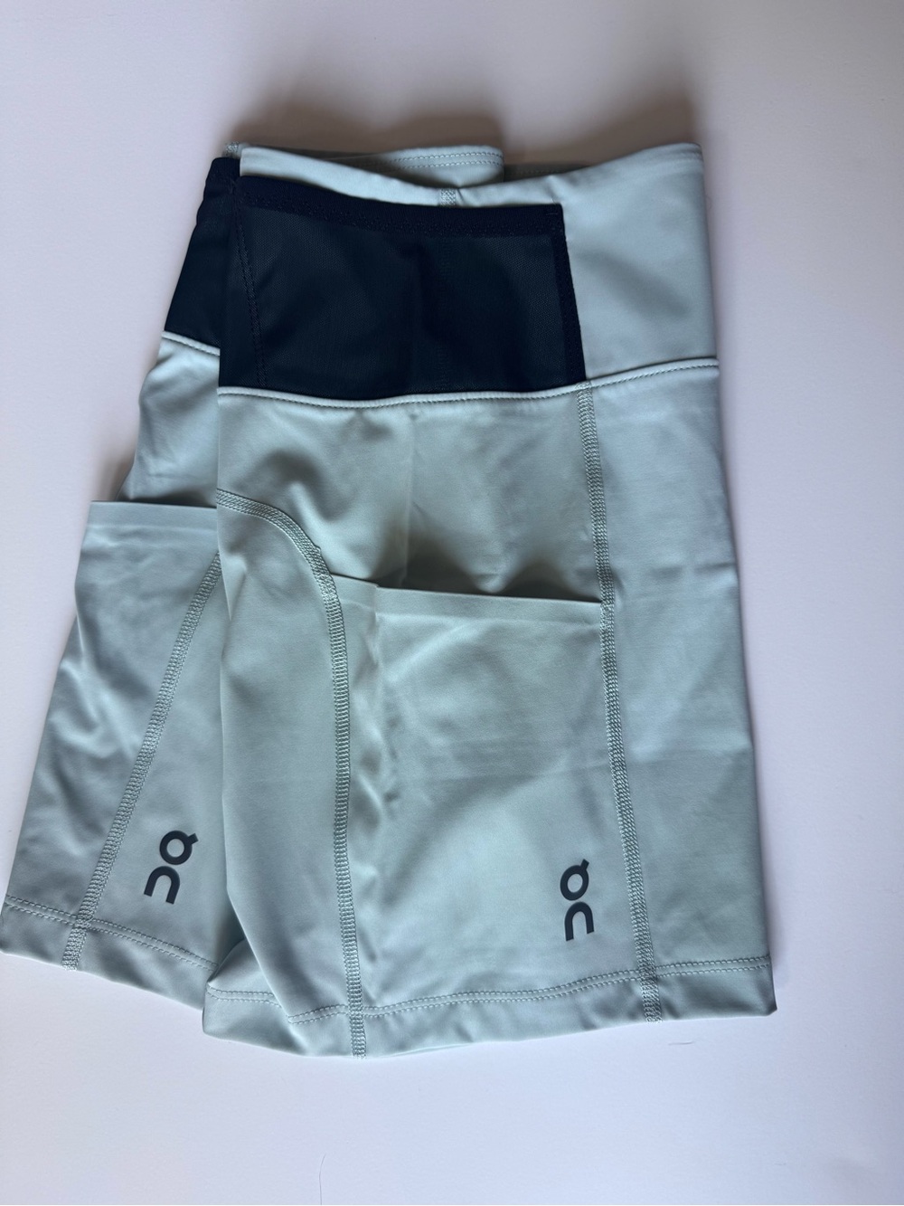 On Sprinter 5” Running Shorts Women's Size S Sea Blue Pockets - Picture 4 of 11